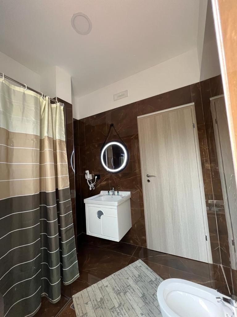 Lundra Hotell Gramsh Exteriör bild